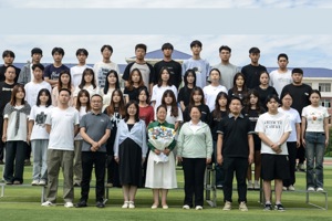 精研龙芯育桃李&nbsp;匠心育人绽芳华