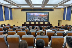 梦想启航，职引未来---智能与信息学院召开2025届毕业生宣讲会